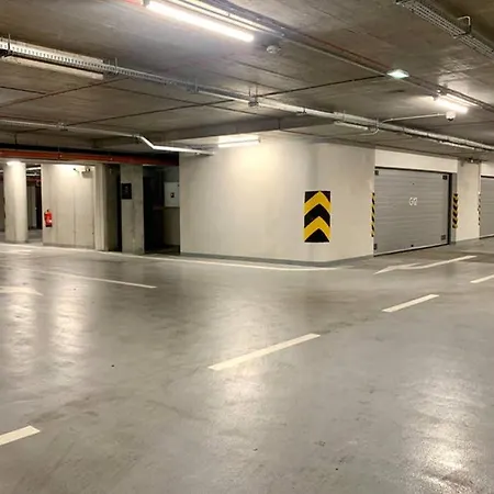 New, Beautiful With Parking In Location! Bratislava
