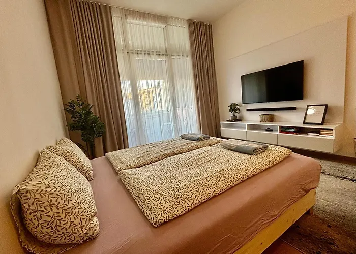 New, Beautiful With Parking In Location!